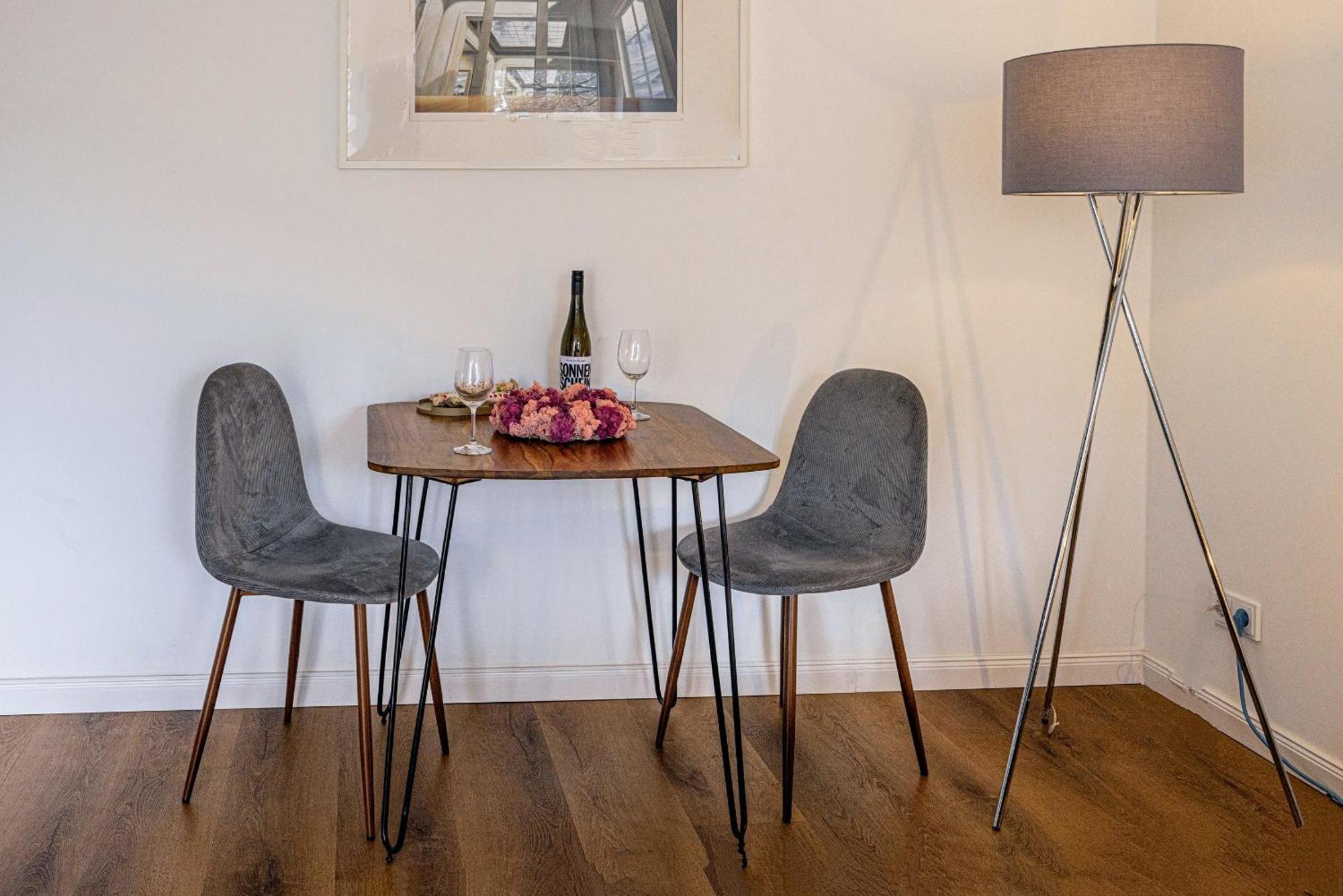 Have-A-Nice-Stay - Nahe Bahnhof - 20 Minuten Nach Hamburg - Trotzdem Ruhig Gelegen - 6 Minuten Zu Fuss Ins Zentrum Ahrensburg - Modern Eingerichtet 외부 사진